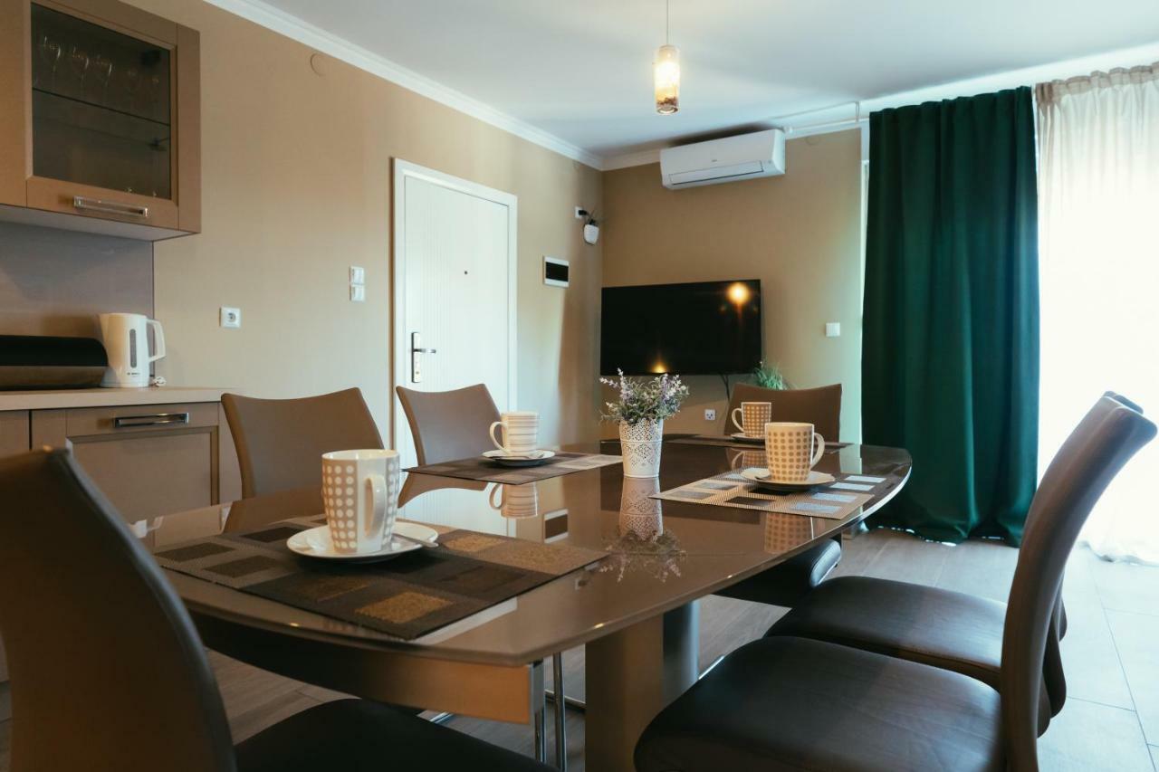 Apartments Prestige 佩特坎内 外观 照片