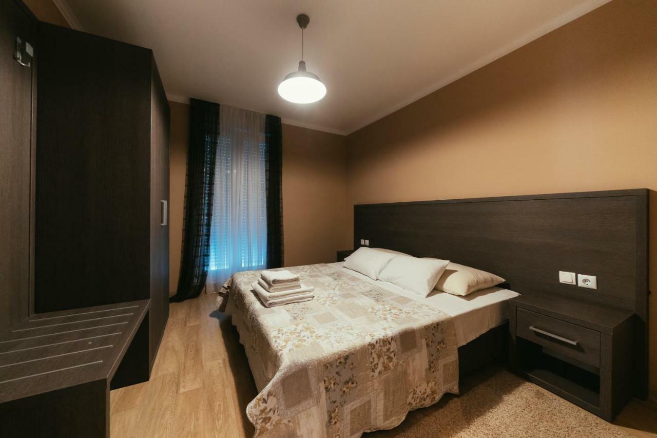 Apartments Prestige 佩特坎内 外观 照片